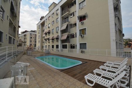 Apartamento à venda com 50m², 2 quartos e sem vagaÁrea comum - Piscina