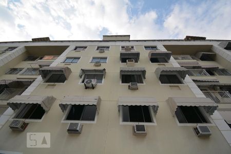 Apartamento à venda com 50m², 2 quartos e sem vagaFachada do bloco