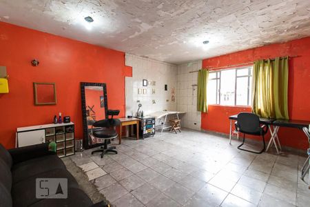 Casa à venda com 250m², 4 quartos e 3 vagas Casa à venda com 250m², 4 quartos e 3 vagasQuarto de Serviço