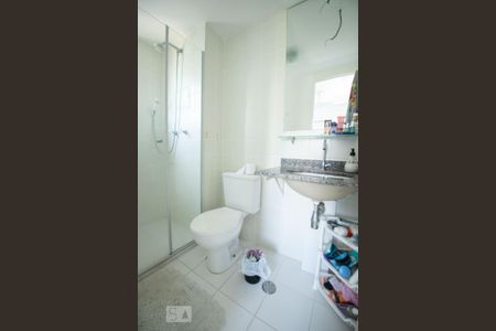 Apartamento para alugar com 72m², 3 quartos e 1 vaga Apartamento para alugar com 72m², 3 quartos e 1 vagabanheiro da suite