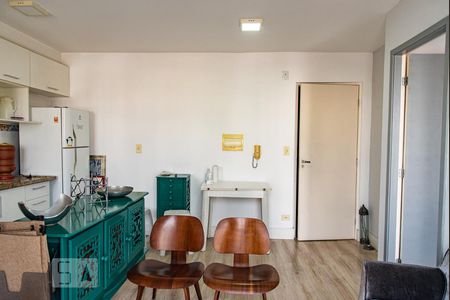 Sala de apartamento para alugar com 1 quarto, 36m² em Cambuci, São Paulo