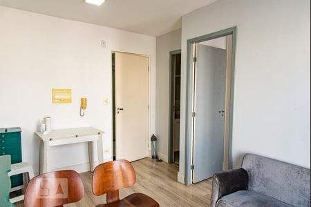 Sala de apartamento para alugar com 1 quarto, 36m² em Cambuci, São Paulo