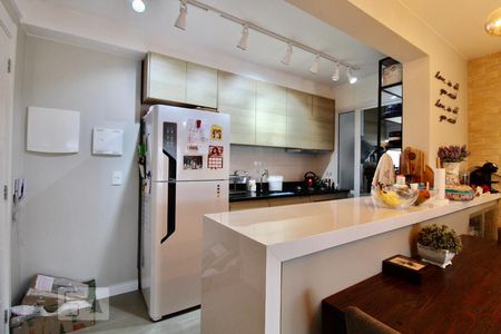 Apartamento à venda com 92m², 3 quartos e 2 vagasCozinha