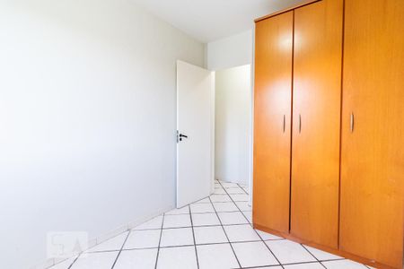 Quarto 1 de apartamento para alugar com 2 quartos, 45m² em Vila Arriete, São Paulo