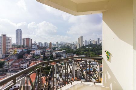 Varanda  de apartamento à venda com 2 quartos, 60m² em Vila Guaca, São Paulo