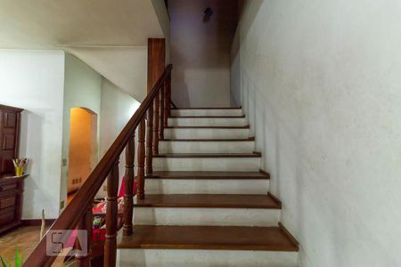 Casa 1 - Escada Sala de casa à venda com 6 quartos, 200m² em Cachambi, Rio de Janeiro