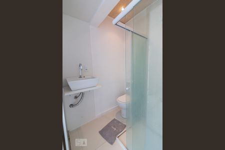 Apartamento à venda com 84m², 3 quartos e sem vaga Apartamento à venda com 84m², 3 quartos e sem vagaBanheiro da Suíte