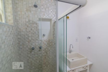 Apartamento à venda com 84m², 3 quartos e sem vaga Apartamento à venda com 84m², 3 quartos e sem vagaBanheiro Social