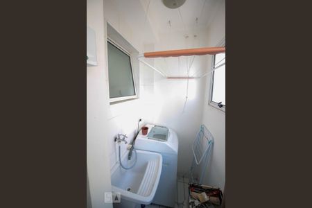 Apartamento à venda com 56m², 2 quartos e 1 vaga Apartamento à venda com 56m², 2 quartos e 1 vagaLavanderia