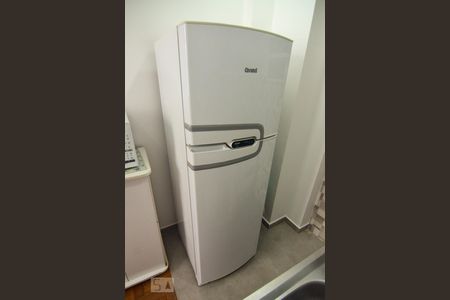 Sala / Quarto de kitnet/studio para alugar com 1 quarto, 28m² em Botafogo, Rio de Janeiro