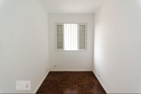 Quarto 1 de casa à venda com 3 quartos, 110m² em Parque São Domingos, São Paulo