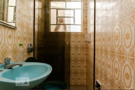 Casa para alugar com 110m², 3 quartos e 2 vagas Casa para alugar com 110m², 3 quartos e 2 vagasBanheiro 2