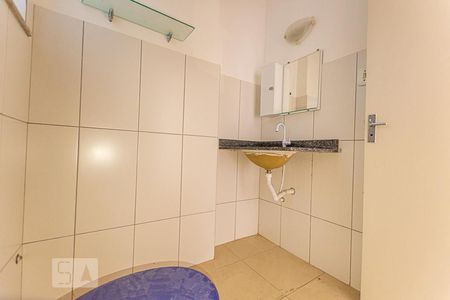 Apartamento para alugar com 60m², 2 quartos e sem vagaBanheiro Social