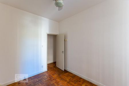 Quarto 1 de apartamento para alugar com 2 quartos, 60m² em Centro, Niterói