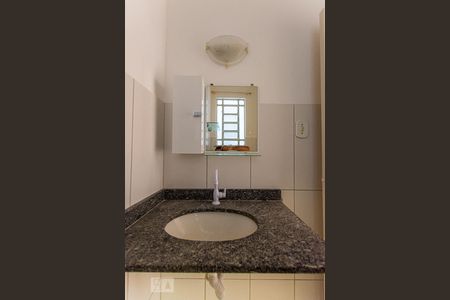 Apartamento para alugar com 60m², 2 quartos e sem vagaBanheiro Social