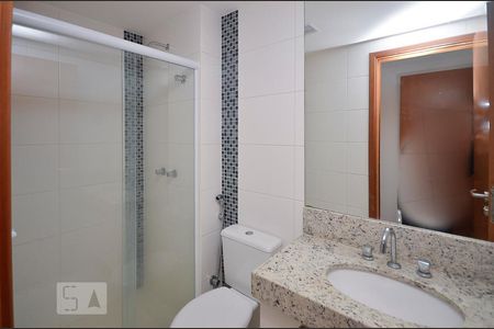 Apartamento para alugar com 115m², 3 quartos e 2 vagas Apartamento para alugar com 115m², 3 quartos e 2 vagasBanheiro da Suíte