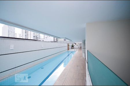 Apartamento para alugar com 115m², 3 quartos e 2 vagas Apartamento para alugar com 115m², 3 quartos e 2 vagasÁrea comum - Piscina