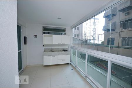 Apartamento para alugar com 115m², 3 quartos e 2 vagas Apartamento para alugar com 115m², 3 quartos e 2 vagasVaranda da Sala