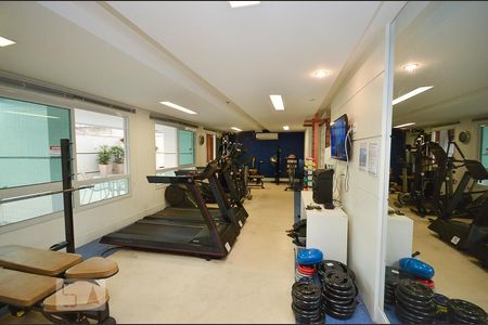 Apartamento para alugar com 115m², 3 quartos e 2 vagas Apartamento para alugar com 115m², 3 quartos e 2 vagasAcademia