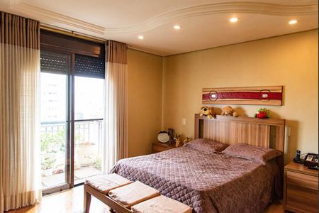 Apartamento à venda com 227m², 4 quartos e 4 vagasSuíte 2