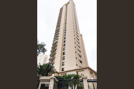 Apartamento à venda com 227m², 4 quartos e 4 vagasFachada