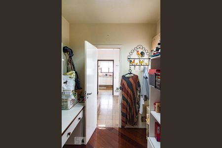 Apartamento à venda com 227m², 4 quartos e 4 vagasQuarto de serviço