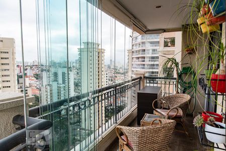 Varanda de apartamento à venda com 4 quartos, 227m² em Jardim Vila Mariana, São Paulo