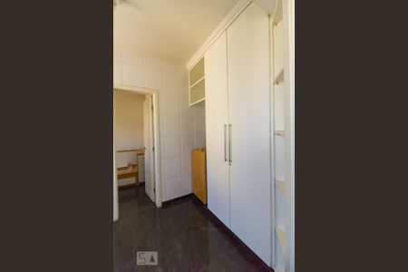 Apartamento à venda com 257m², 4 quartos e 6 vagasÁrea de Serviço