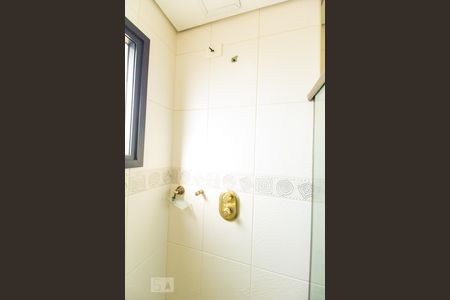 Apartamento à venda com 257m², 4 quartos e 6 vagasBanheiro Suíte 2