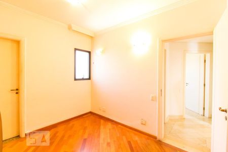 Apartamento à venda com 257m², 4 quartos e 6 vagasSala de TV