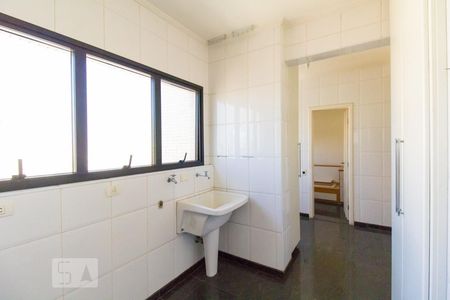 Apartamento à venda com 257m², 4 quartos e 6 vagasÁrea de Serviço