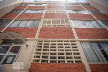 Apartamento à venda com 55m², 2 quartos e 1 vagaFachada do bloco