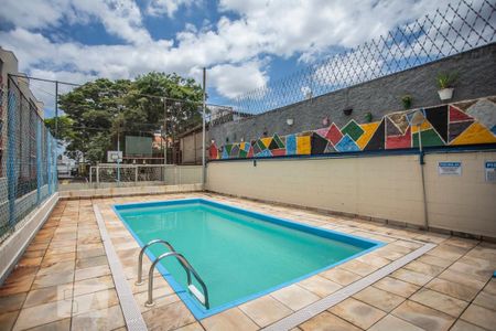 Apartamento à venda com 55m², 2 quartos e 1 vagaÁrea comum - Piscina