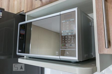 Apartamento à venda com 56m², 2 quartos e 1 vagaCozinha - microondas