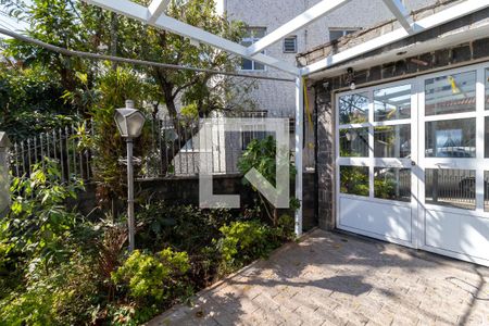 Apartamento à venda com 99m², 3 quartos e 1 vaga Apartamento à venda com 99m², 3 quartos e 1 vagaEntrada