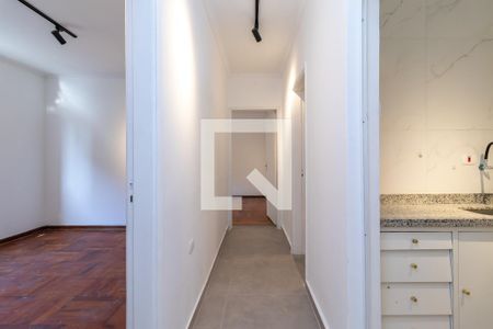 Apartamento à venda com 99m², 3 quartos e 1 vaga Apartamento à venda com 99m², 3 quartos e 1 vagaCorredor dos Quartos