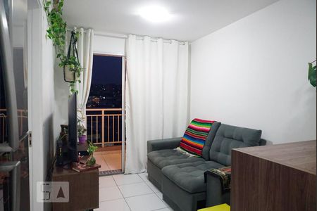 Sala de apartamento à venda com 1 quarto, 38m² em Jardim Santa Teresinha, São Paulo
