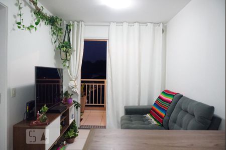 Sala de apartamento à venda com 1 quarto, 38m² em Jardim Santa Teresinha, São Paulo