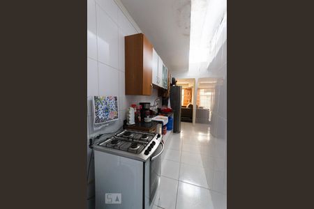 Casa à venda com 120m², 4 quartos e 3 vagas Casa à venda com 120m², 4 quartos e 3 vagasCozinha