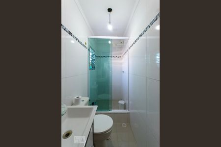 Casa à venda com 120m², 4 quartos e 3 vagas Casa à venda com 120m², 4 quartos e 3 vagasBanheiro da Suíte