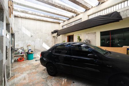 Casa à venda com 120m², 4 quartos e 3 vagas Casa à venda com 120m², 4 quartos e 3 vagasGaragem