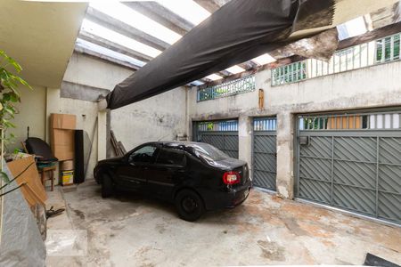 Casa à venda com 120m², 4 quartos e 3 vagas Casa à venda com 120m², 4 quartos e 3 vagasGaragem