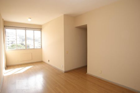 Sala de apartamento para alugar com 2 quartos, 74m² em Vila Isabel, Rio de Janeiro