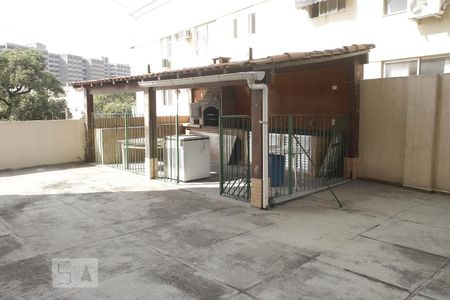 Apartamento à venda com 74m², 2 quartos e 1 vagaÁrea comum - Churrasqueira