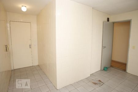 Apartamento à venda com 74m², 2 quartos e 1 vagaCozinha