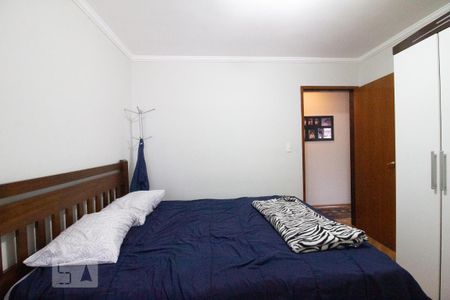Casa à venda com 318m², 5 quartos e 8 vagas Quarto