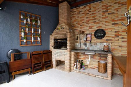 Casa à venda com 318m², 5 quartos e 8 vagasEspaço Gourmet
