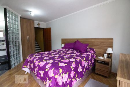 Casa à venda com 318m², 5 quartos e 8 vagasQuarto