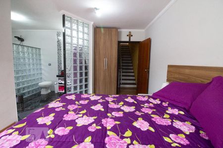 Casa à venda com 318m², 5 quartos e 8 vagasQuarto