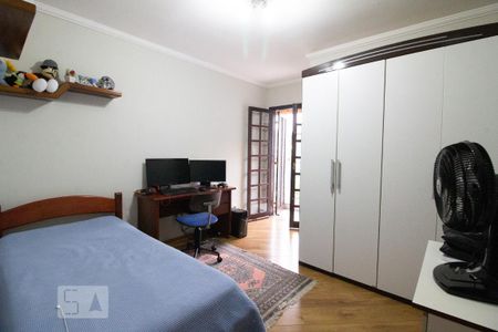 Casa à venda com 318m², 5 quartos e 8 vagas Quarto